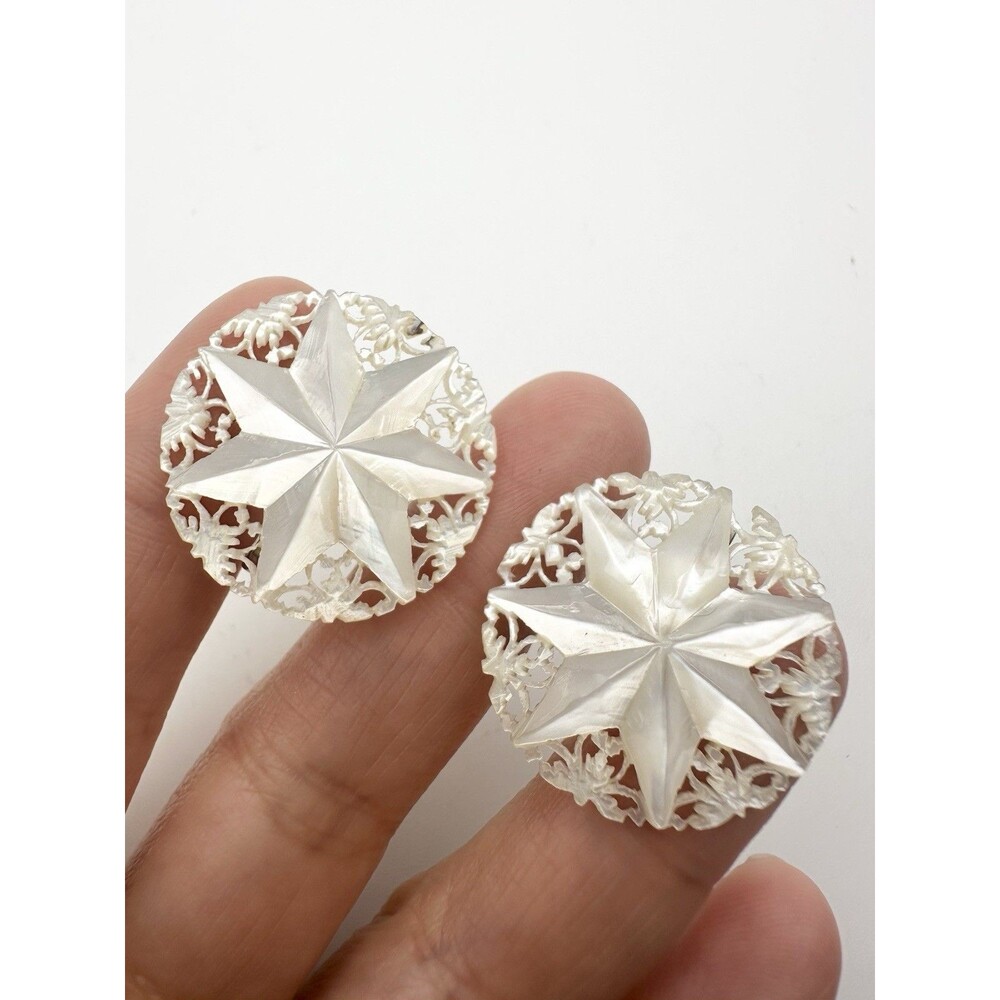 Vintage Carved Mother Of Pearl Screw Back Earrings Read